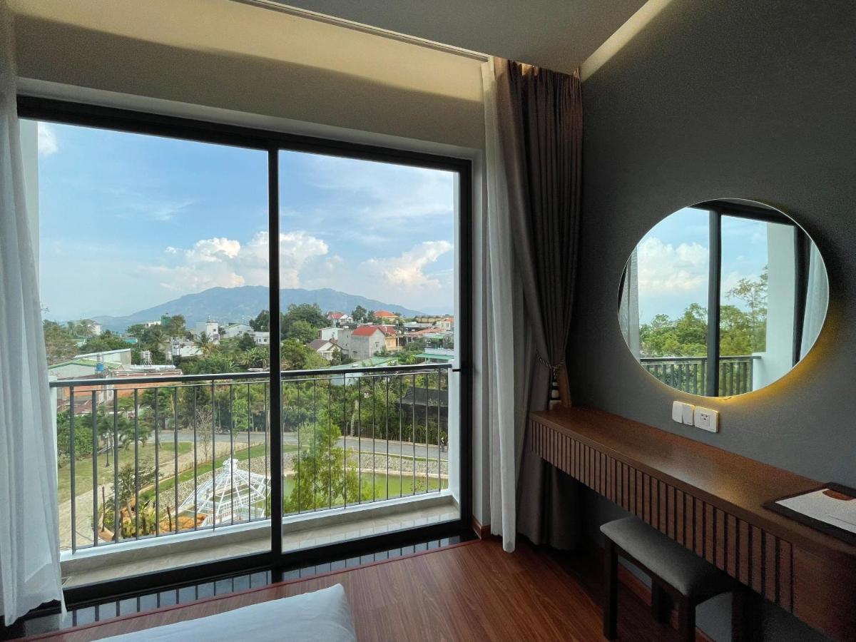 Sunflower Hotel & Resort Bao Loc Exteriör bild