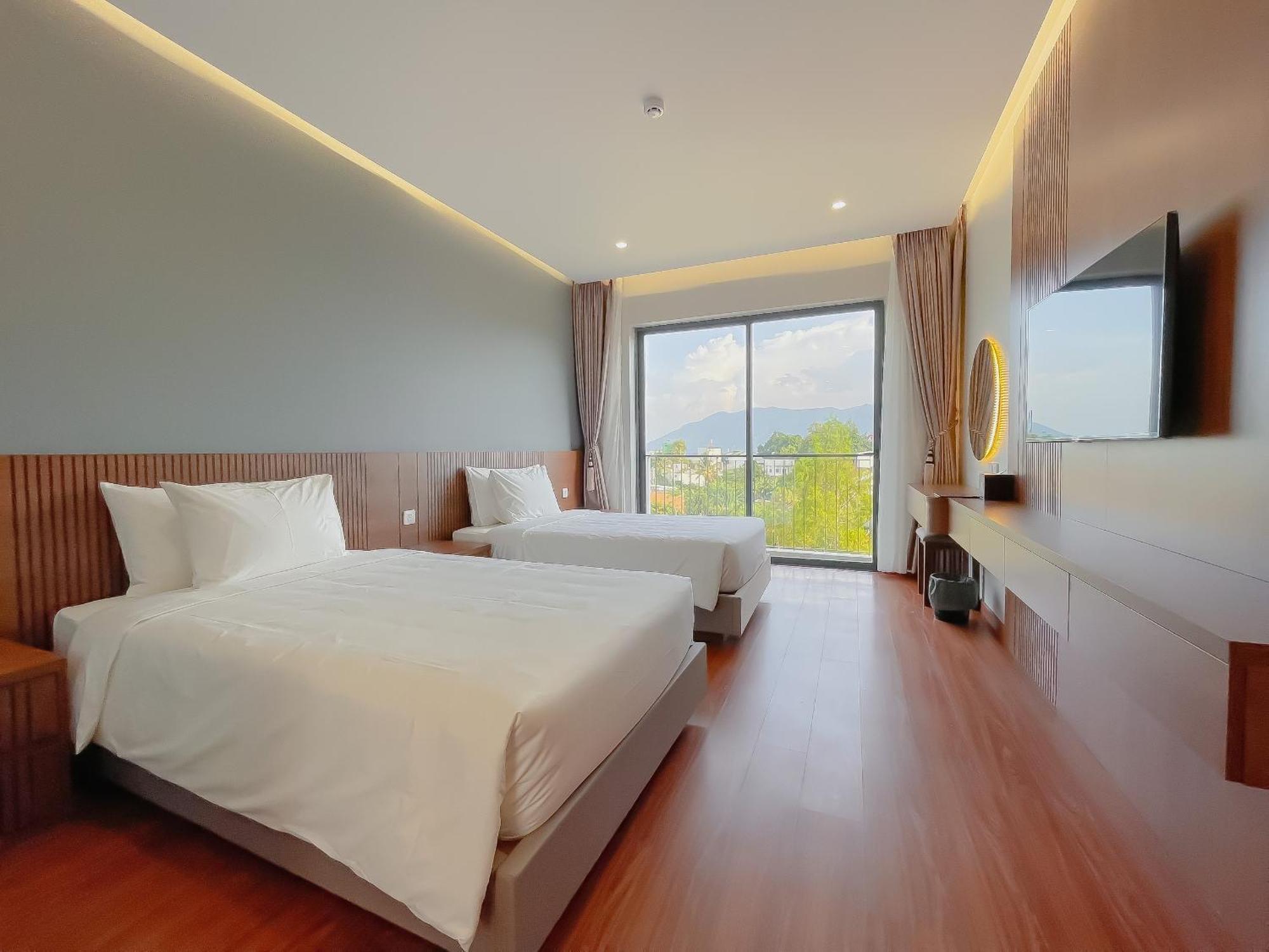 Sunflower Hotel & Resort Bao Loc Exteriör bild
